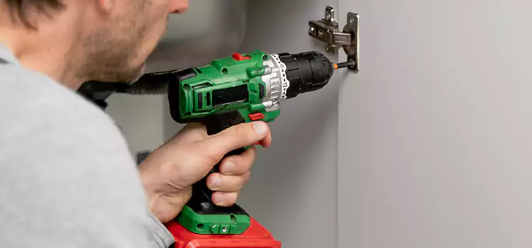 Commercial Door Hinge Repair Cudahy